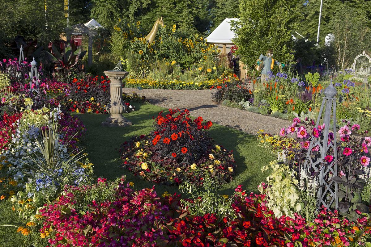 RHS Hampton Court Palace Flower Show / RHS Gardening