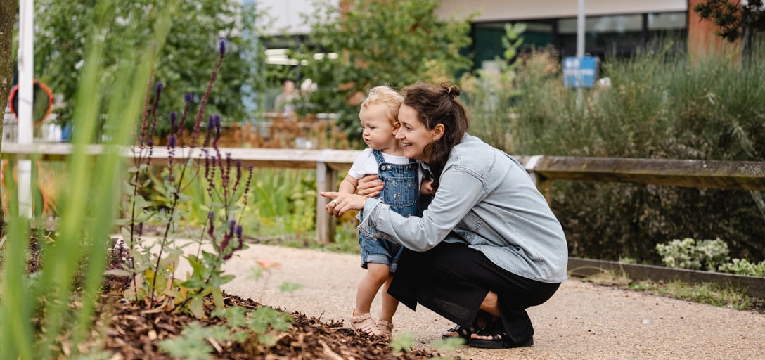 mother-and-child-explore-colchester-wellbeing-garden-1088x512.jpg