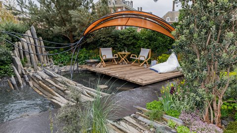 A coastal design theme has been used to celebrate communities coming together through the use of social media, with water and the ocean used as the element that links all our nations.