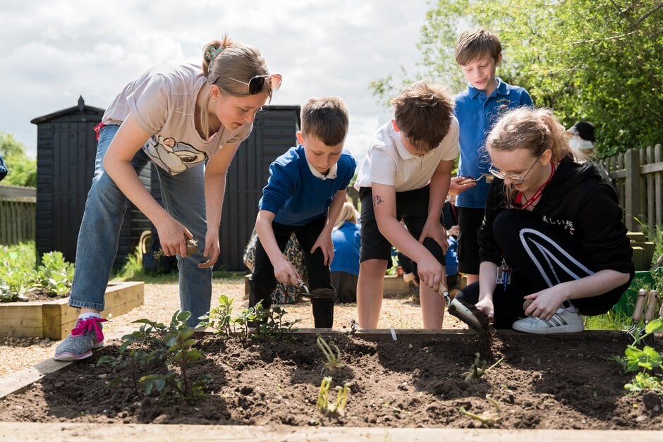 Connect pupils with nature