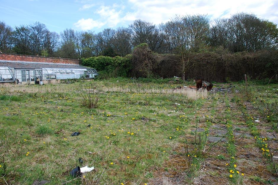 Walled-Garden(alt)-940x627.jpg?width=277&height=184