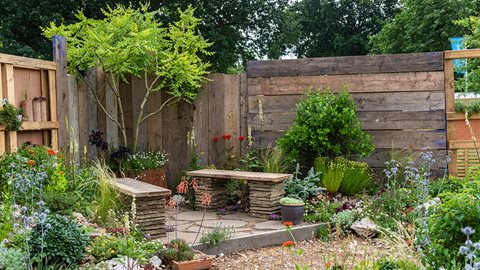 This quirky design shows that even materials that are normally discarded can be used to great effect in the garden, while helping address the issues presented by climate change