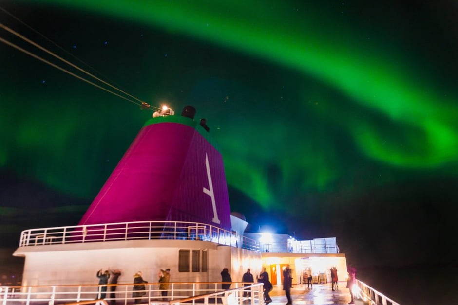 Northern light cruise