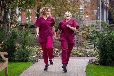 Oldham Hospital staff in the garden