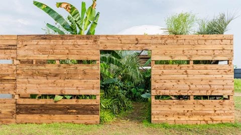 Joseph Gibson's passion for the environment is translated into this immersive garden of four parts that exposes the reality of the South American meat industry and its results