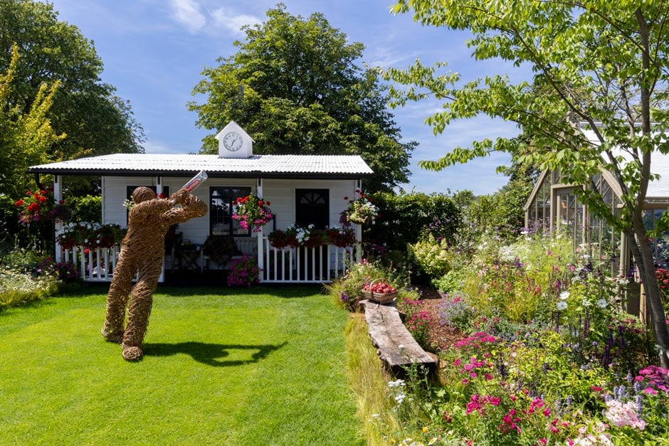 cricket pavilion garden