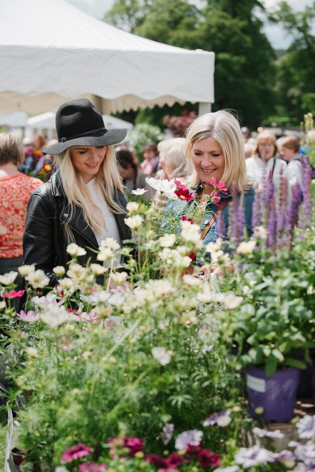 Mother and daughter at a show