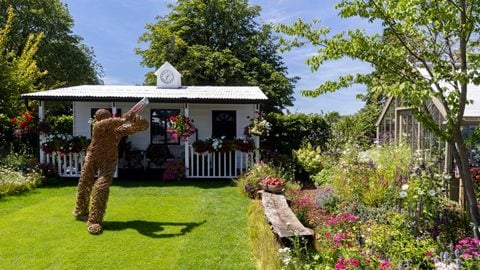 The Cricket Pavilion Garden